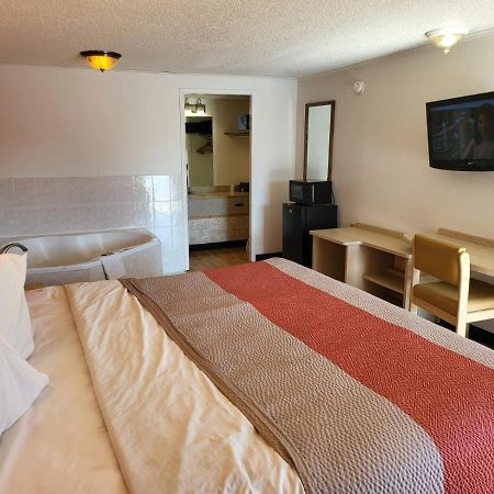 Fairbridge Inn Express Лондон Екстер'єр фото